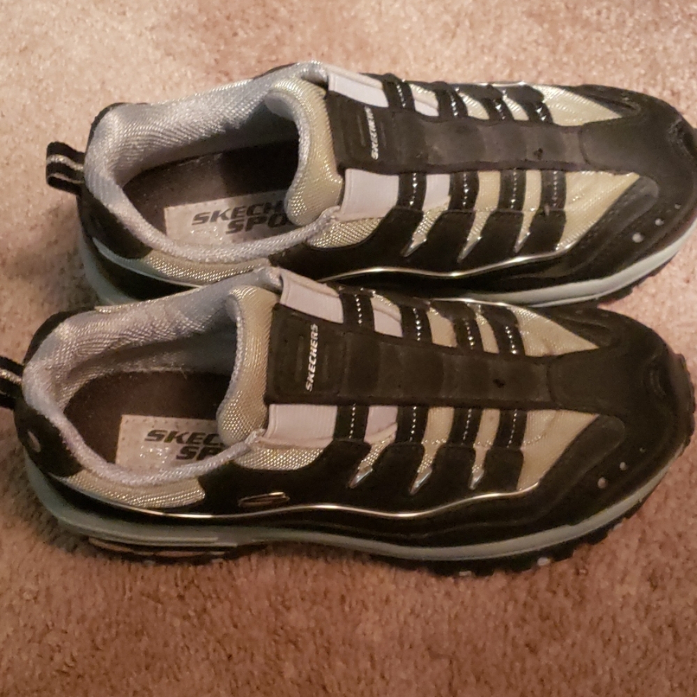 Sketcher sport shoes